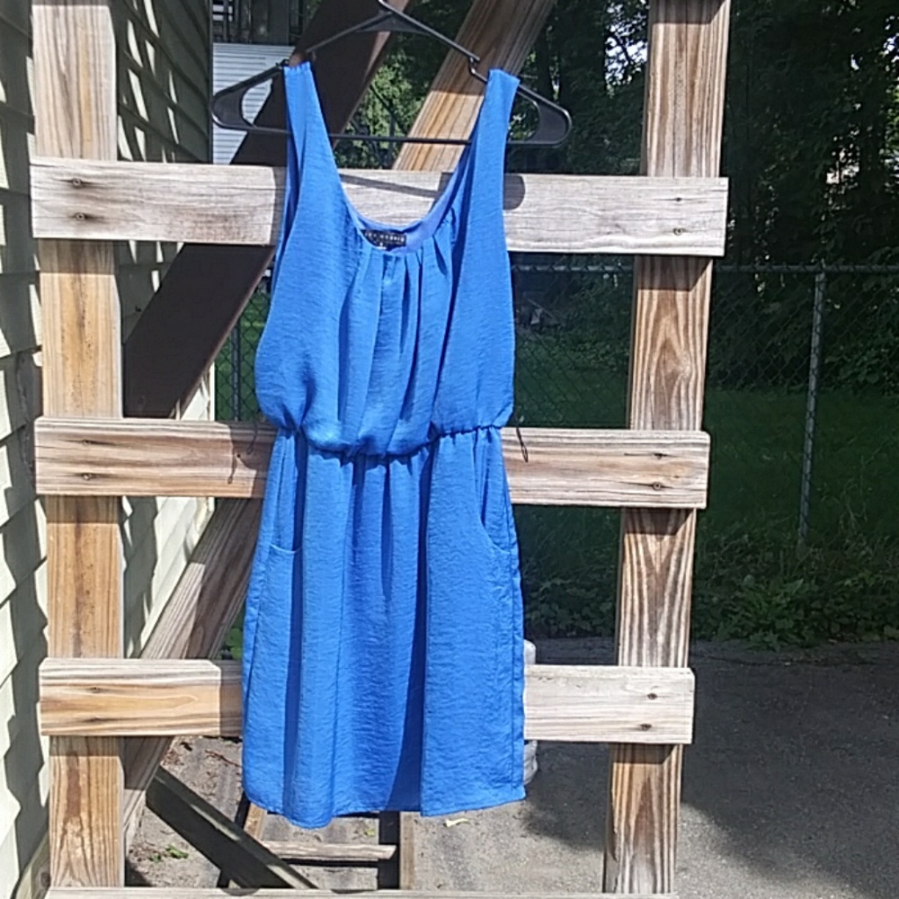 City studio dress